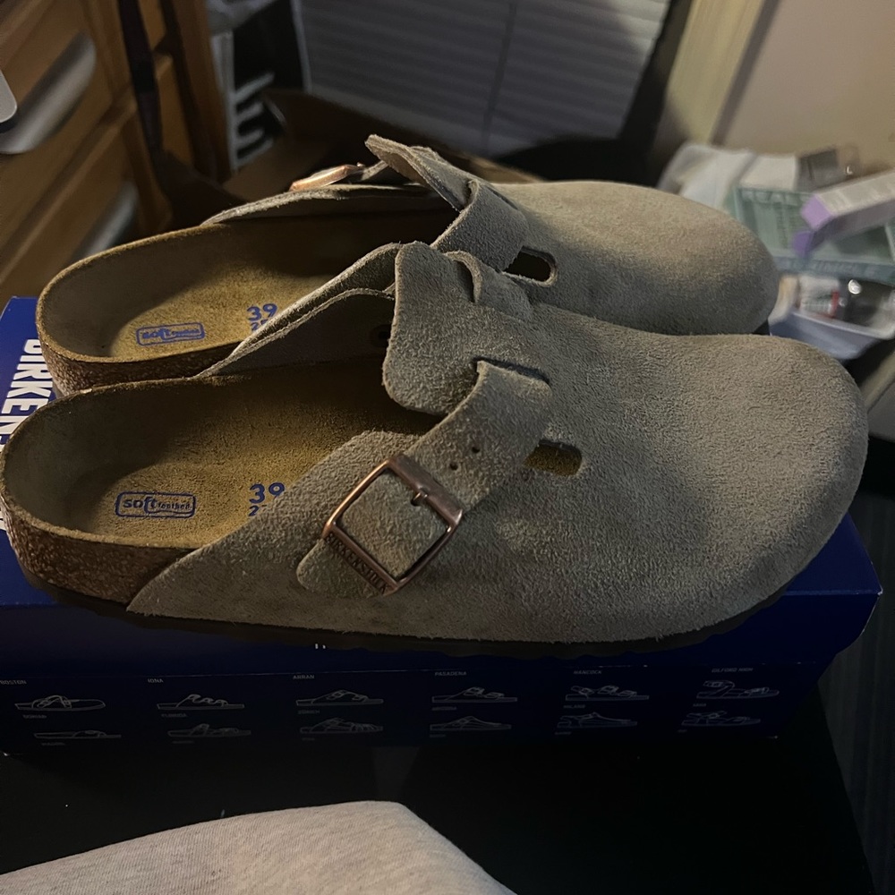 birkenstock boston clog taupe